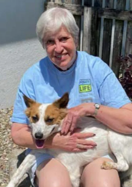 Fenn, a SAFI rescue dog from India, with their family in North Carolina